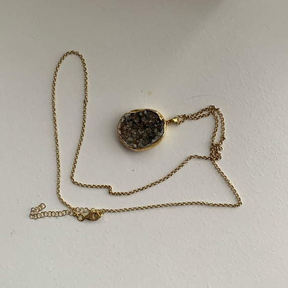 Definition Studio Rock Necklace - Picture 15 of 15